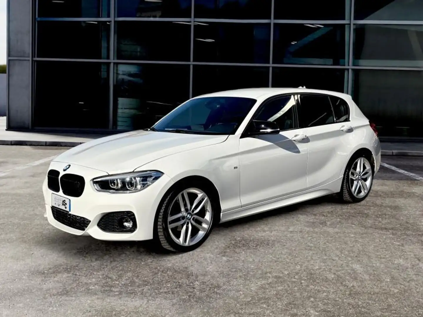 BMW 116 116d Msport 5p Blanc - 1
