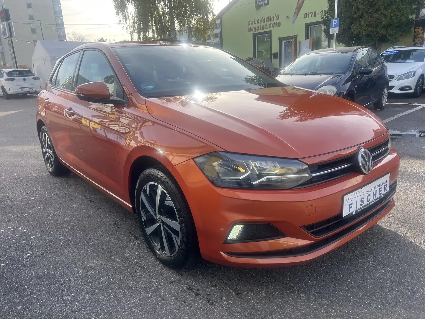 Volkswagen Polo Comfortline Orange - 2