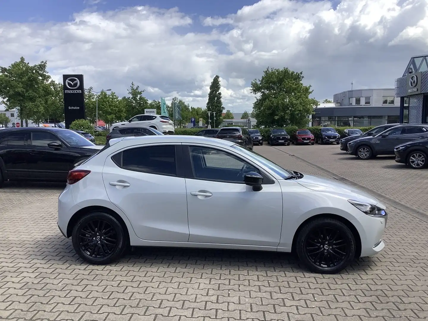 Mazda 2 SKYACTIV-G 90 Homura - Garantie bis12/2028 Blanc - 2