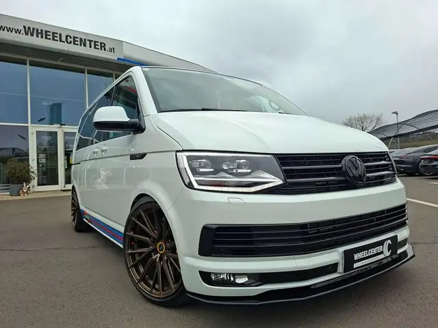 Volkswagen T6 Multivan T6 2.0 TDI Multivan Edition Ansicht 4
