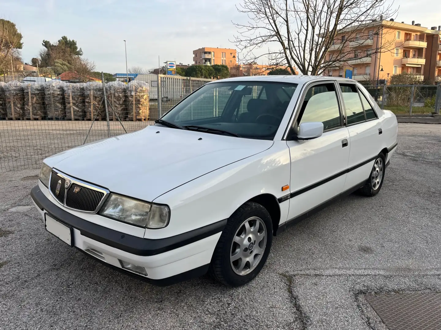 Lancia Dedra Dedra 1.8 16v vvt LS Weiß - 1