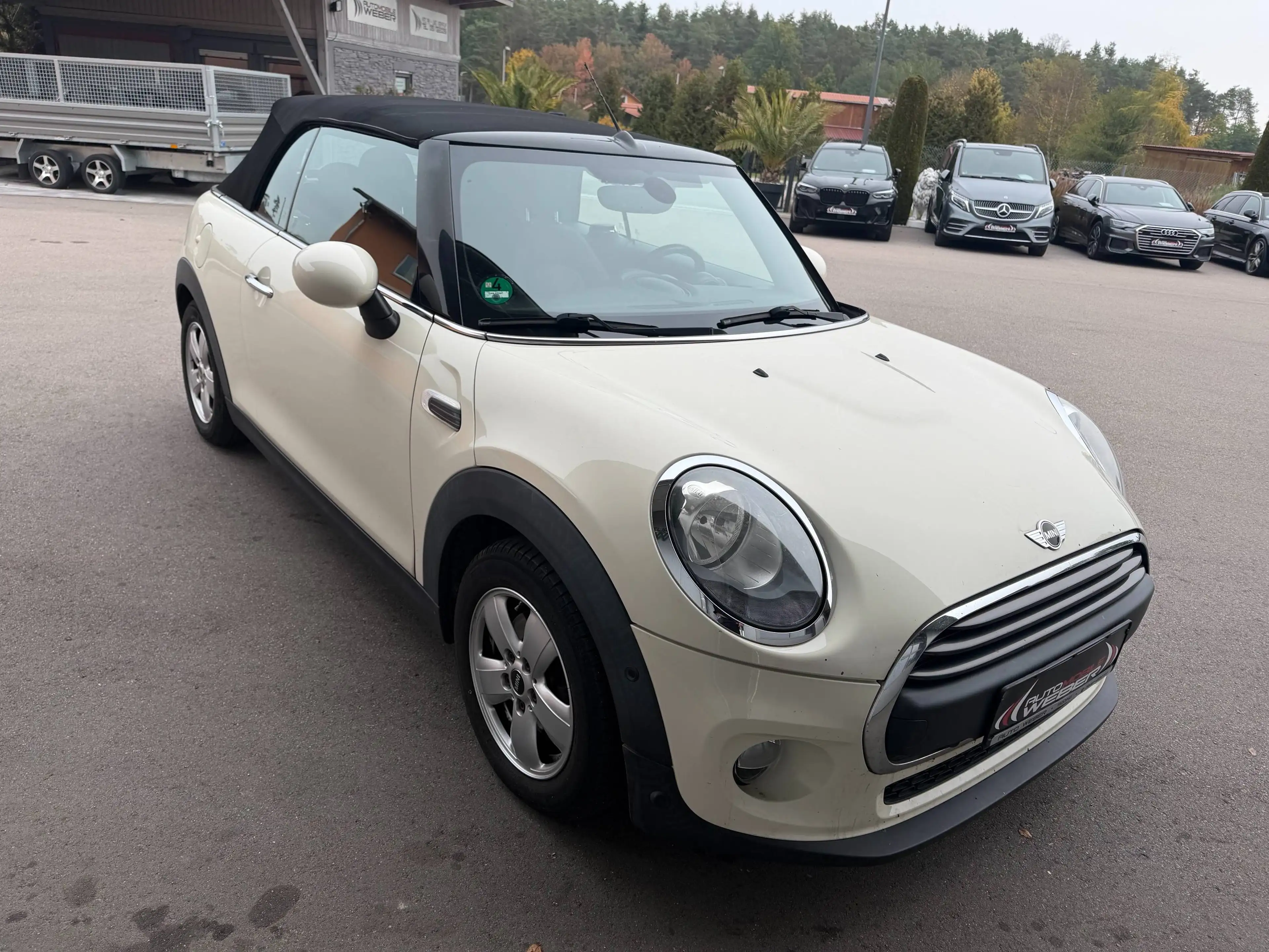 MINI One Cabrio Mini One Cabrio *PEPPER*PARK-ASSISTENT*EXCITEMENT*SHZ* — photo 8