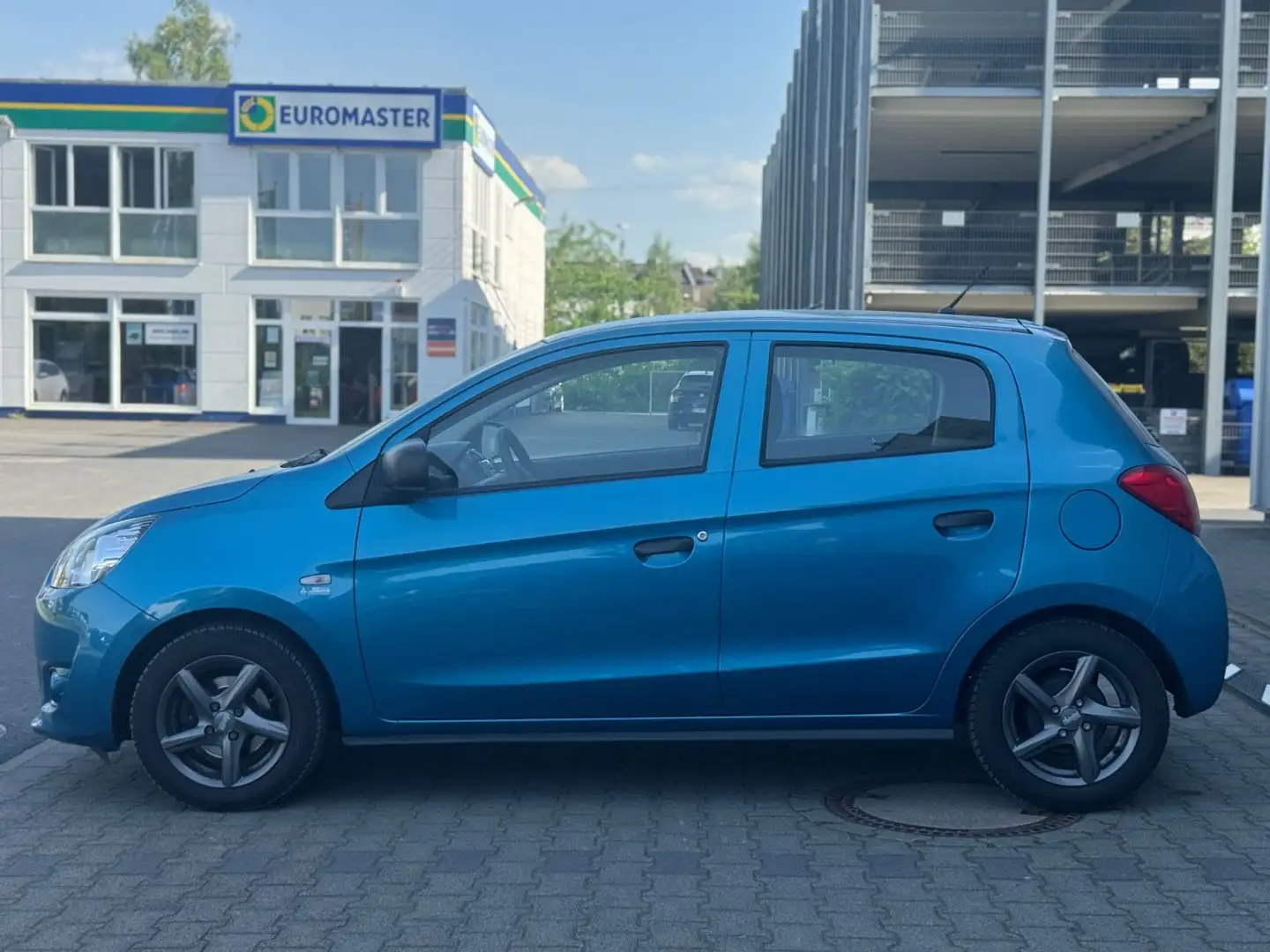 Mitsubishi Space Star Klassik Kollektion 1.Hand Tüv neu Blau - 1