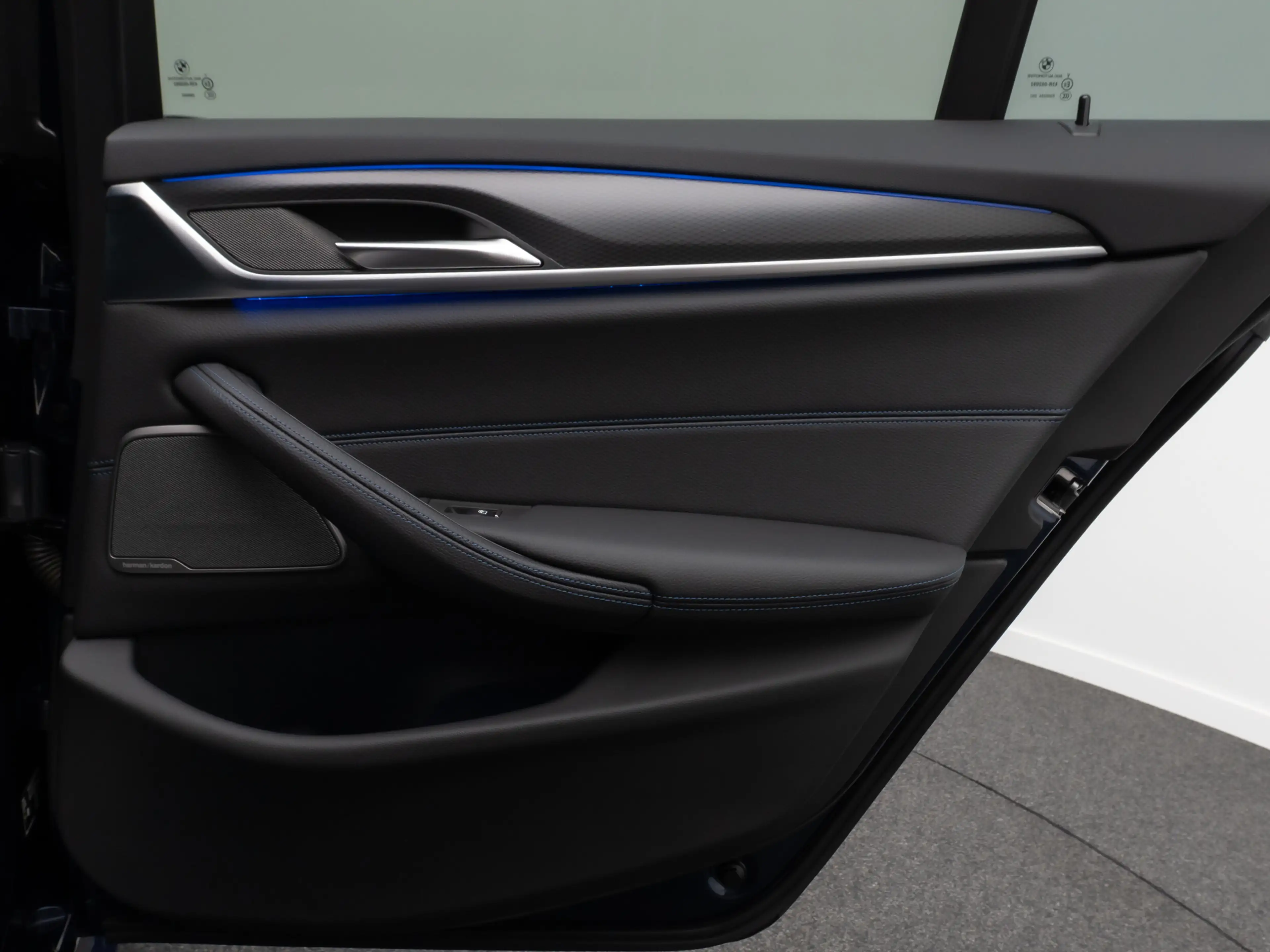 BMW 540 M Sport Pro Kamera Laser HUD H K Komfort — photo 32