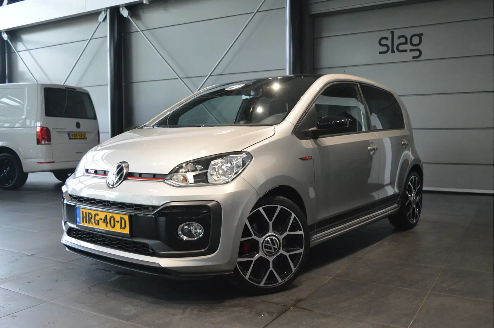 Volkswagen up! 1.0 TSI GTI clima cruise camera pdc 17 inch 116 pk Grijs - 1
