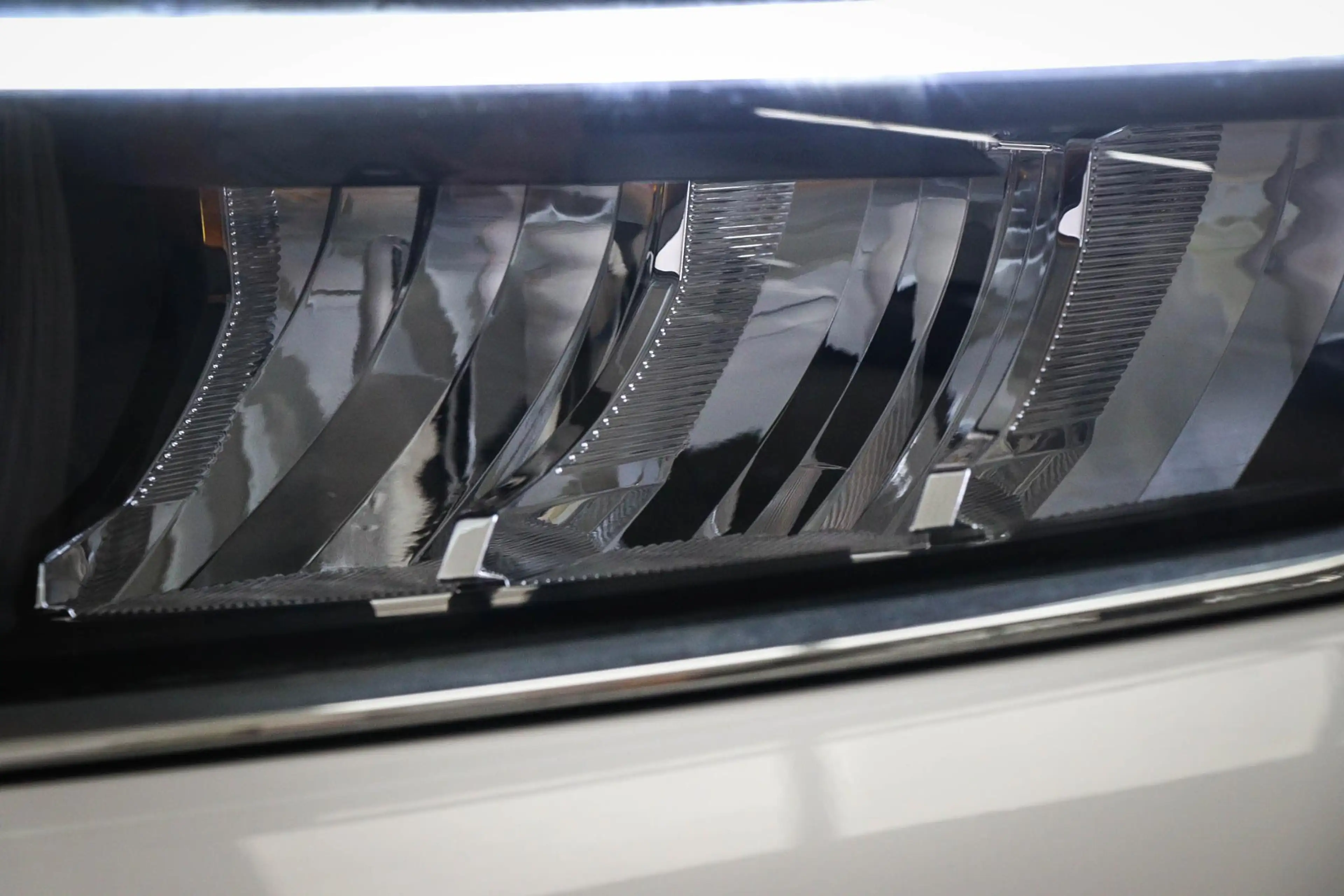 Opel Grandland 1.6 Turbo Plug-In Hybrid Business Elegance | CLIMA — photo 18