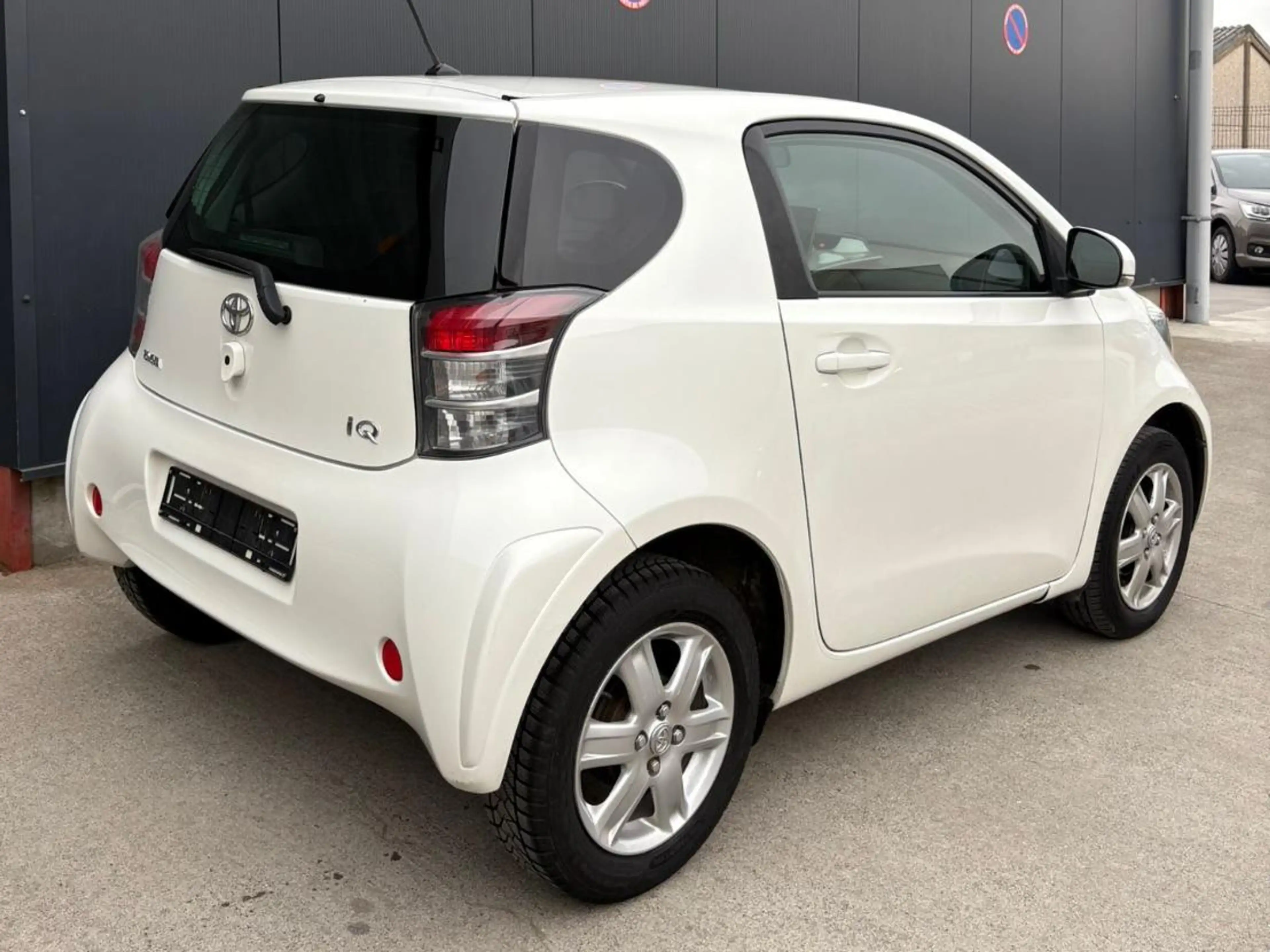 Toyota iQ iQ 1.0i 12 mois/maanden Garantie — photo 11