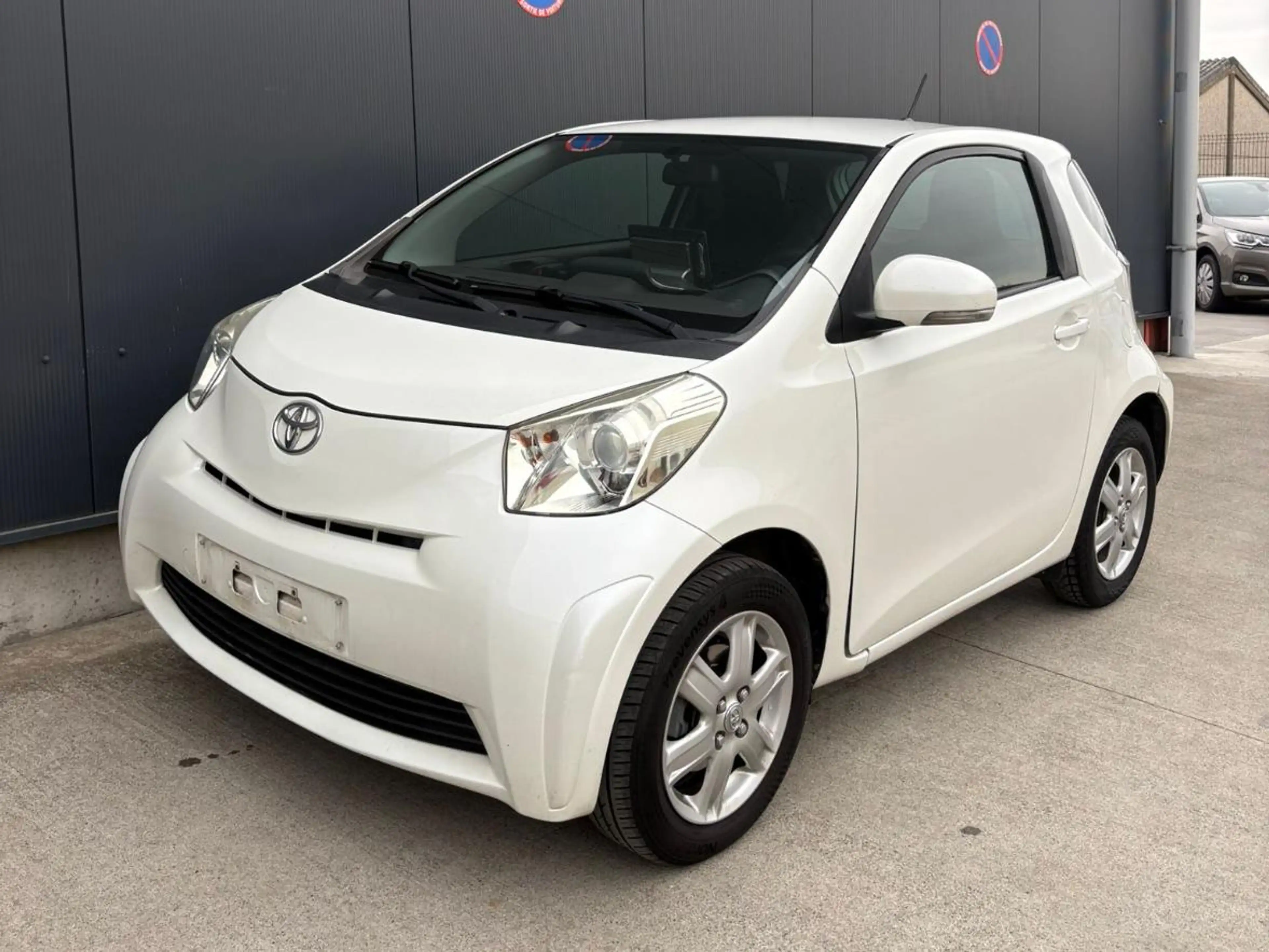 Toyota iQ iQ 1.0i 12 mois/maanden Garantie