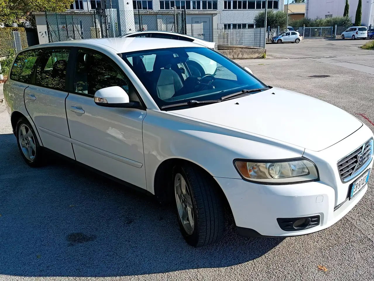 Volvo V50