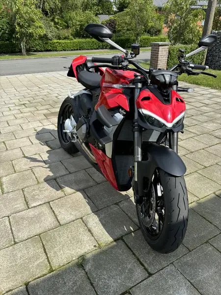 Ducati Streetfighter - foto 5