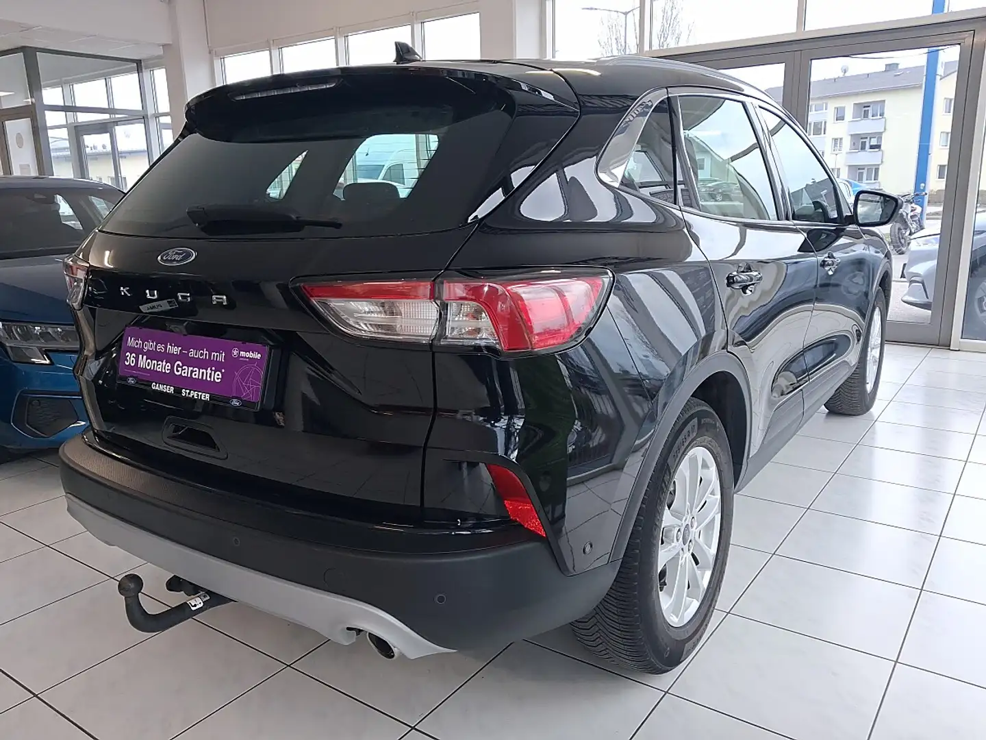 Ford Kuga 1,5 EcoBlue Titanium Schwarz - 2