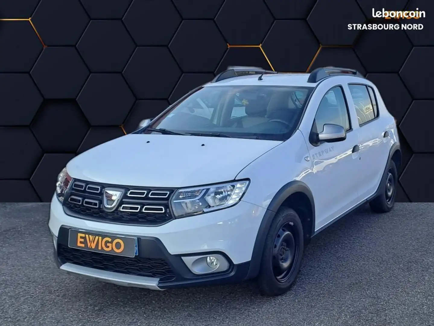 Dacia Sandero STEPWAY 0.9 TCE 90ch Blanc - 1