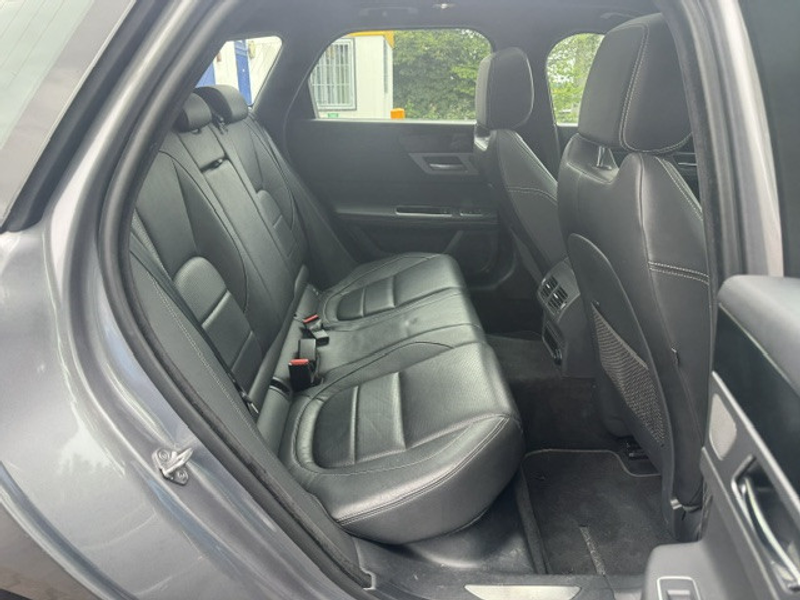 Jaguar XF JAGUAR XF 2.0 D R-SPORT PANORAMA LEDER NAVI KAMERA — photo 7