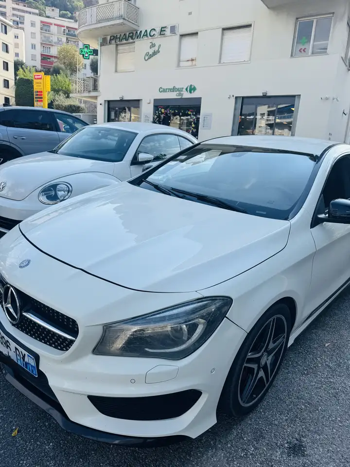 Mercedes-Benz CLA 220