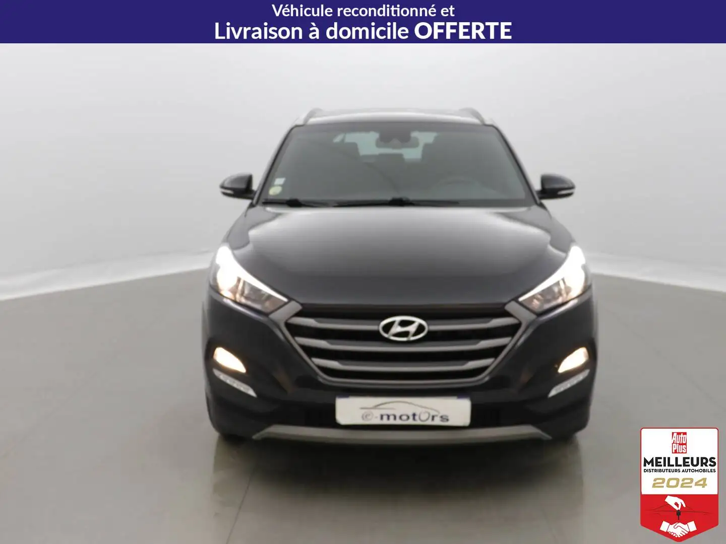 Hyundai TUCSON 1.7 CRDi 115 2WD - Creative Schwarz - 2
