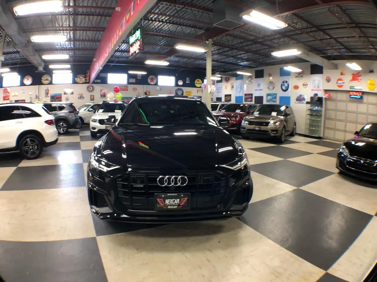 Audi Q8 снимка Audi Q8