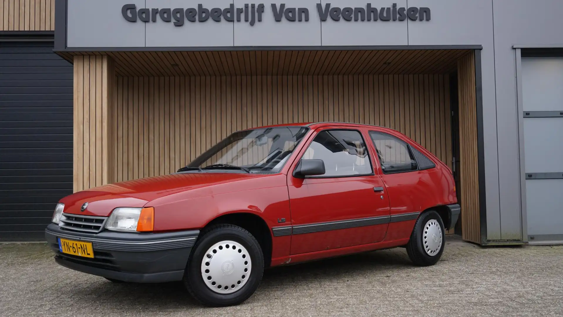 Opel Kadett 1.4i 60pk L 3Drs Origineel 1 Familie eigenaar! *AP Rojo - 1