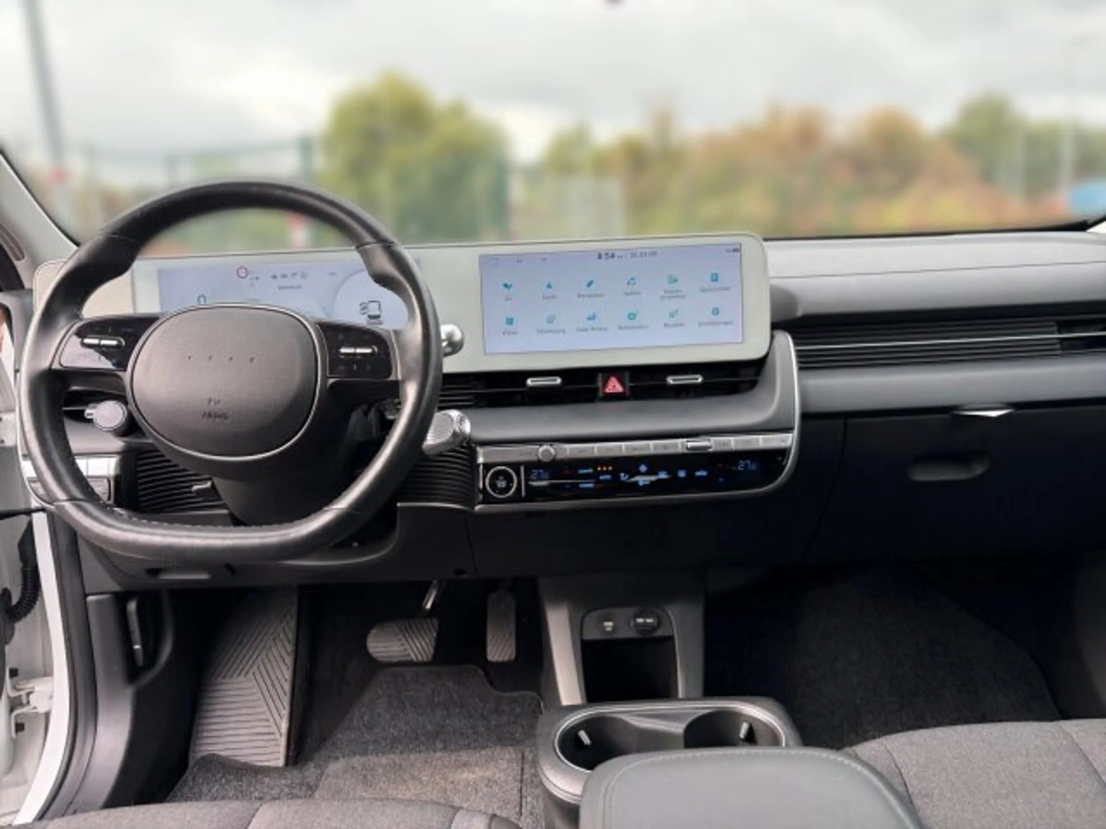 Hyundai IONIQ 5 Elektro +Rückfahrkamera+Navigation+SHZ+ — photo 9