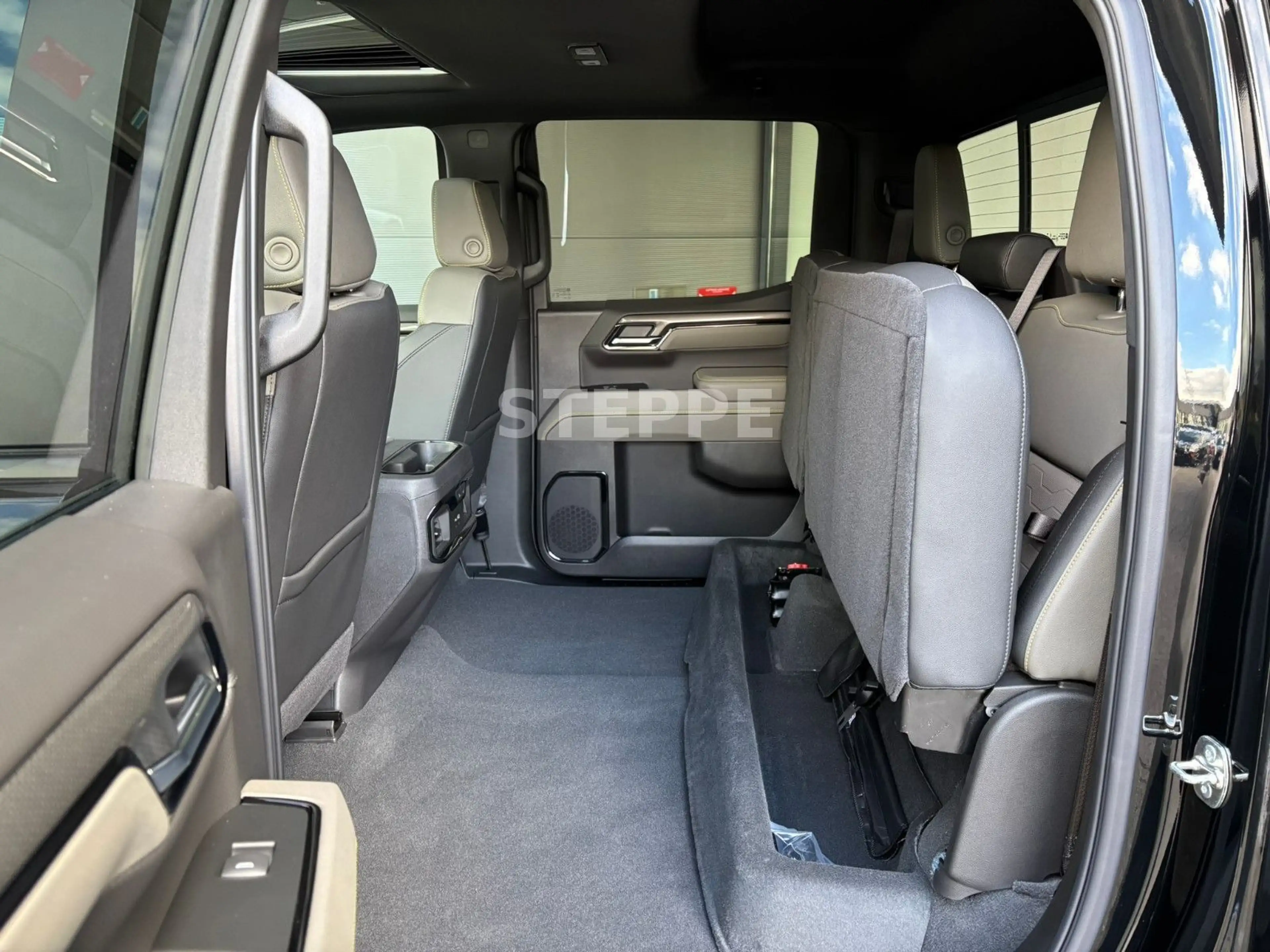 Chevrolet Silverado 2026 Silverado ZR2 6,2V8 Crewcab Tech-Pack. AHK — photo 9