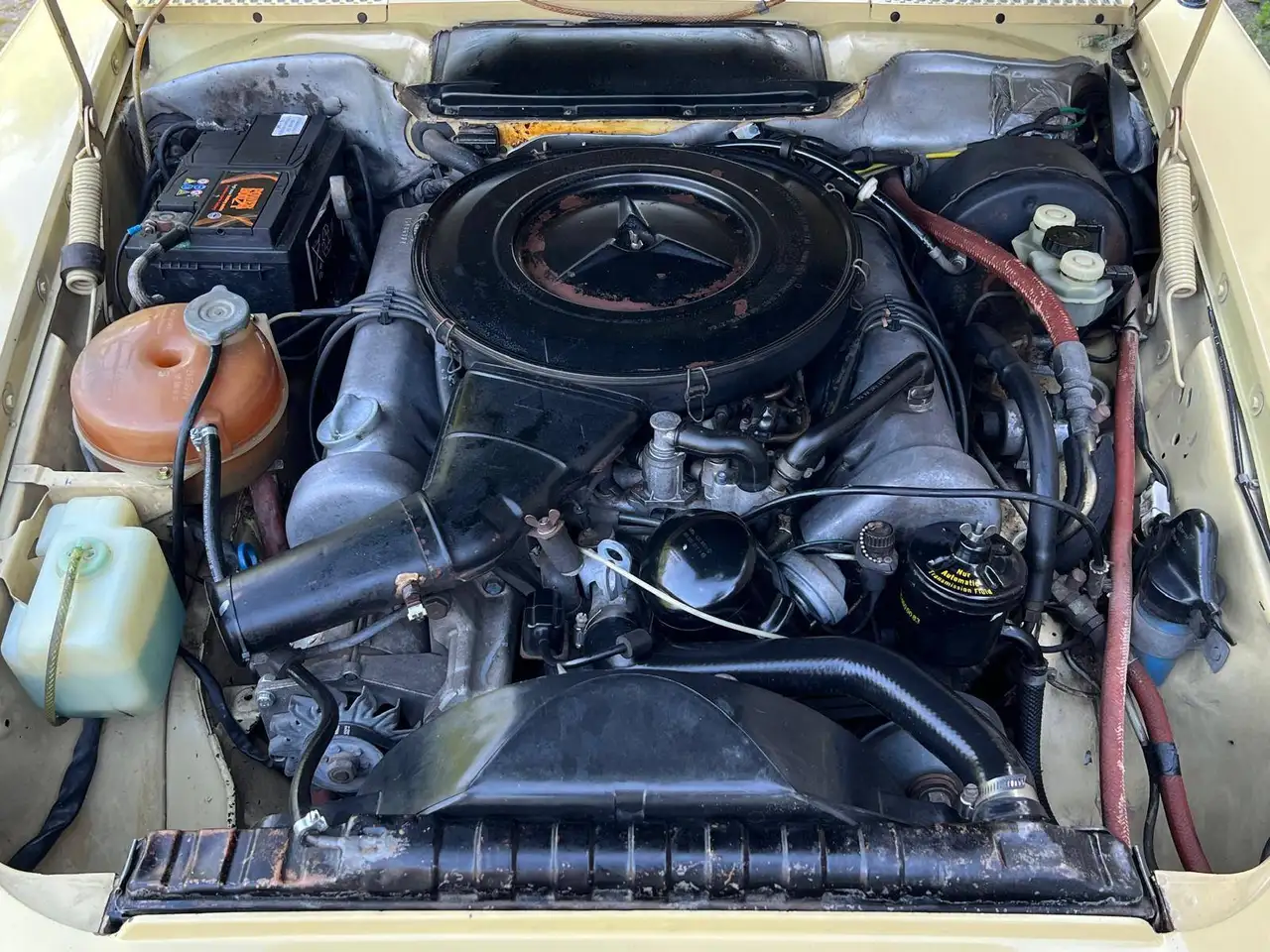 Mercedes-Benz 450 Uitzonderlijk goed onderhouden Mercedes-Benz 450 SL uit 1974, foto 5