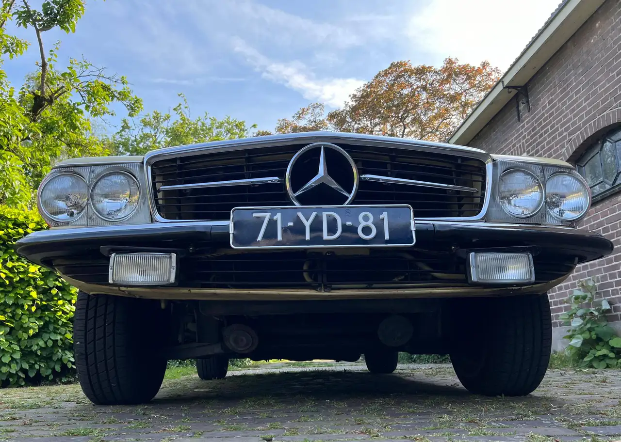 Mercedes-Benz 450 Uitzonderlijk goed onderhouden Mercedes-Benz 450 SL uit 1974, foto 12