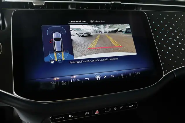 Mercedes-Benz E-Class view 11