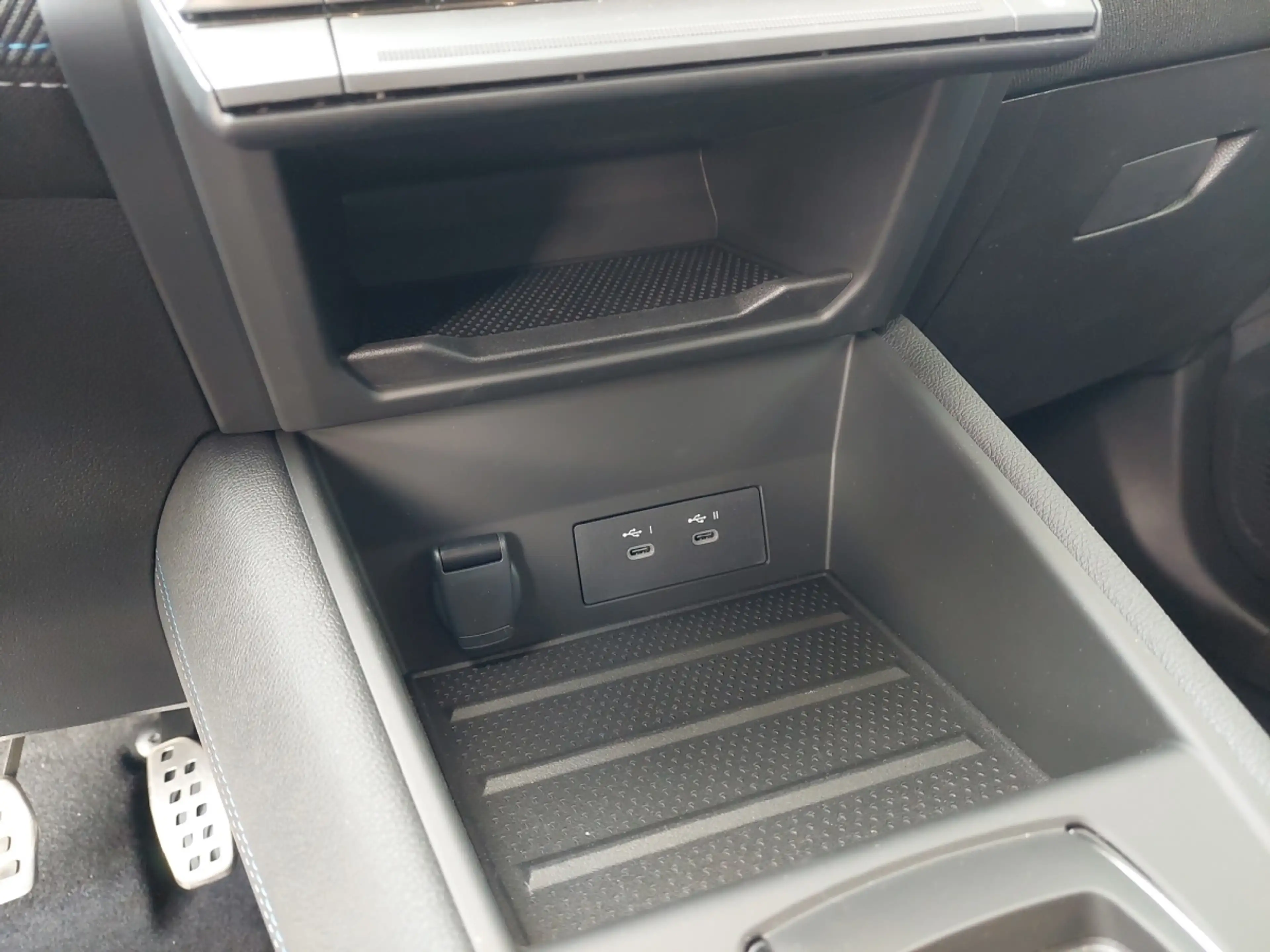 Renault Symbioz Esprit Alpine Full Hybrid E-Tech 160 — photo 15