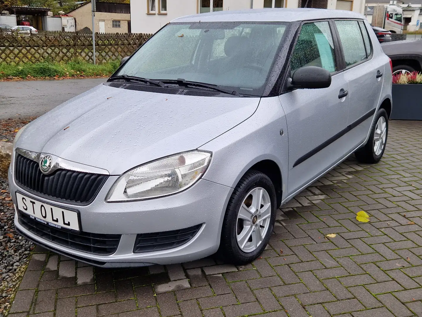 Skoda Fabia Cool Edition Gris - 1