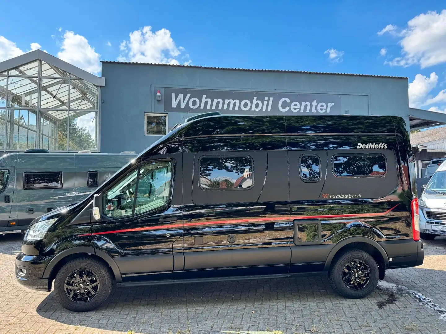 Dethleffs Globetrail 590 C-Autom-Kein Mietfzg-Ahk-Markise Nero - 2