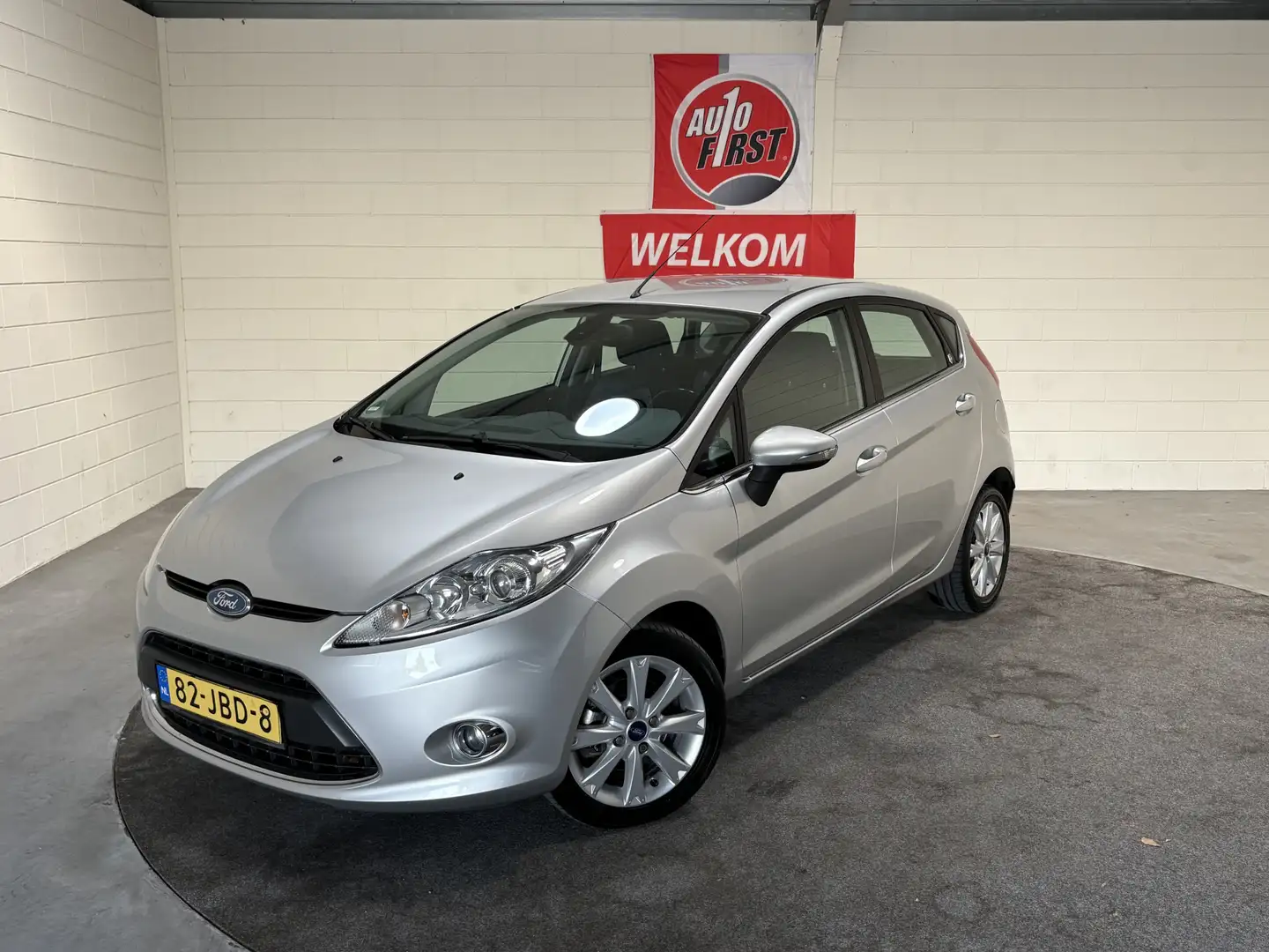 Ford Fiesta 1.25 Ghia, 2e eigenaar, Climate control, Cruise co Grau - 1