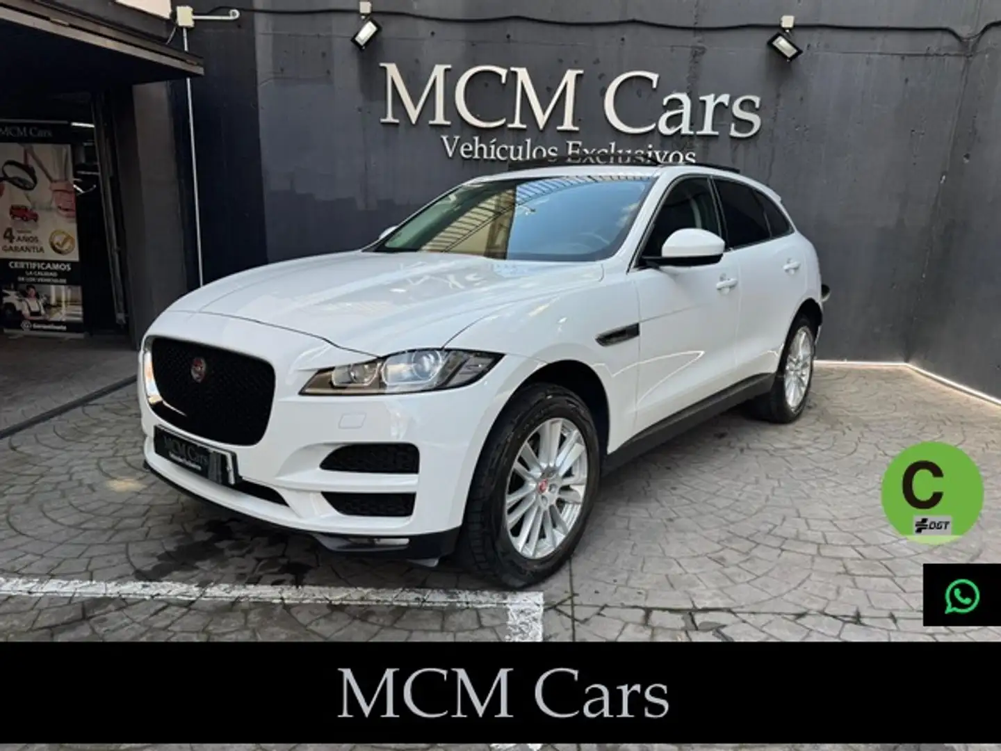 Jaguar F-Pace 2.0i4D Prestige Aut. AWD 180 Blanc - 1
