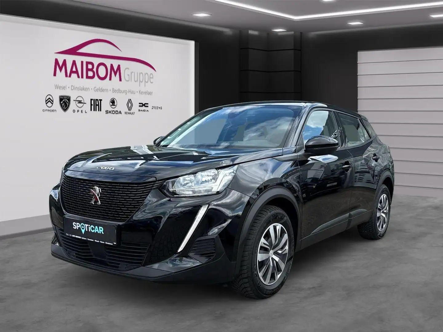 Peugeot 2008 Active PureTech 100 Schwarz - 1