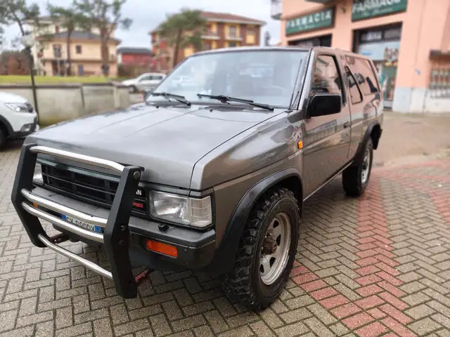 Nissan Terrano 3p 2.7 td