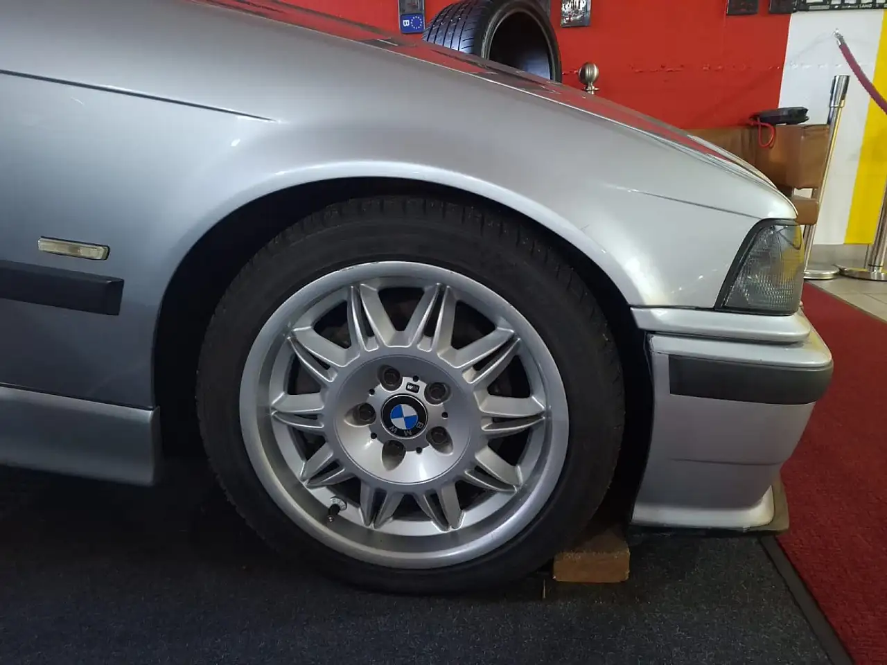 BMW M3 A E36 Type 4DSD, foto 5