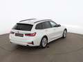 BMW 320 d Touring xDrive Advantage Aut LED AHK LEDER Weiß - thumbnail 3