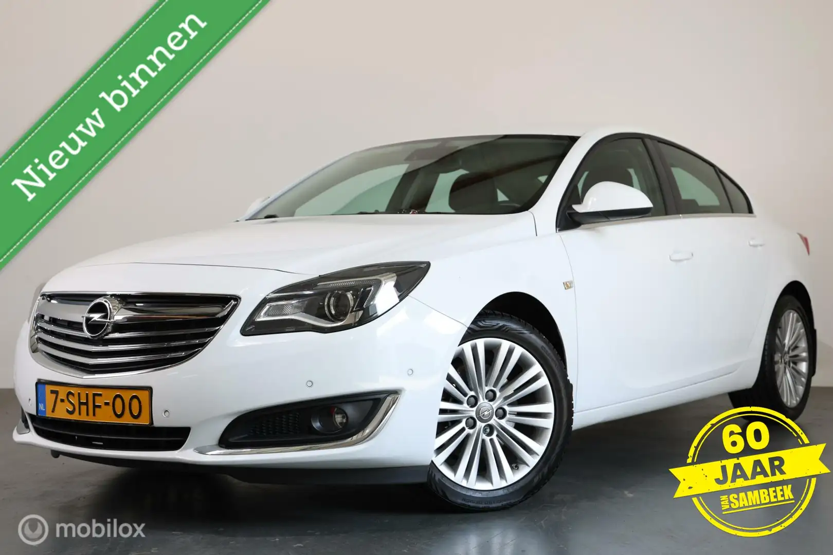 Opel Insignia 1.6 T Edition - NAVI-AIRCO-ZEER NETJES- MEENEEMPRI Wit - 1