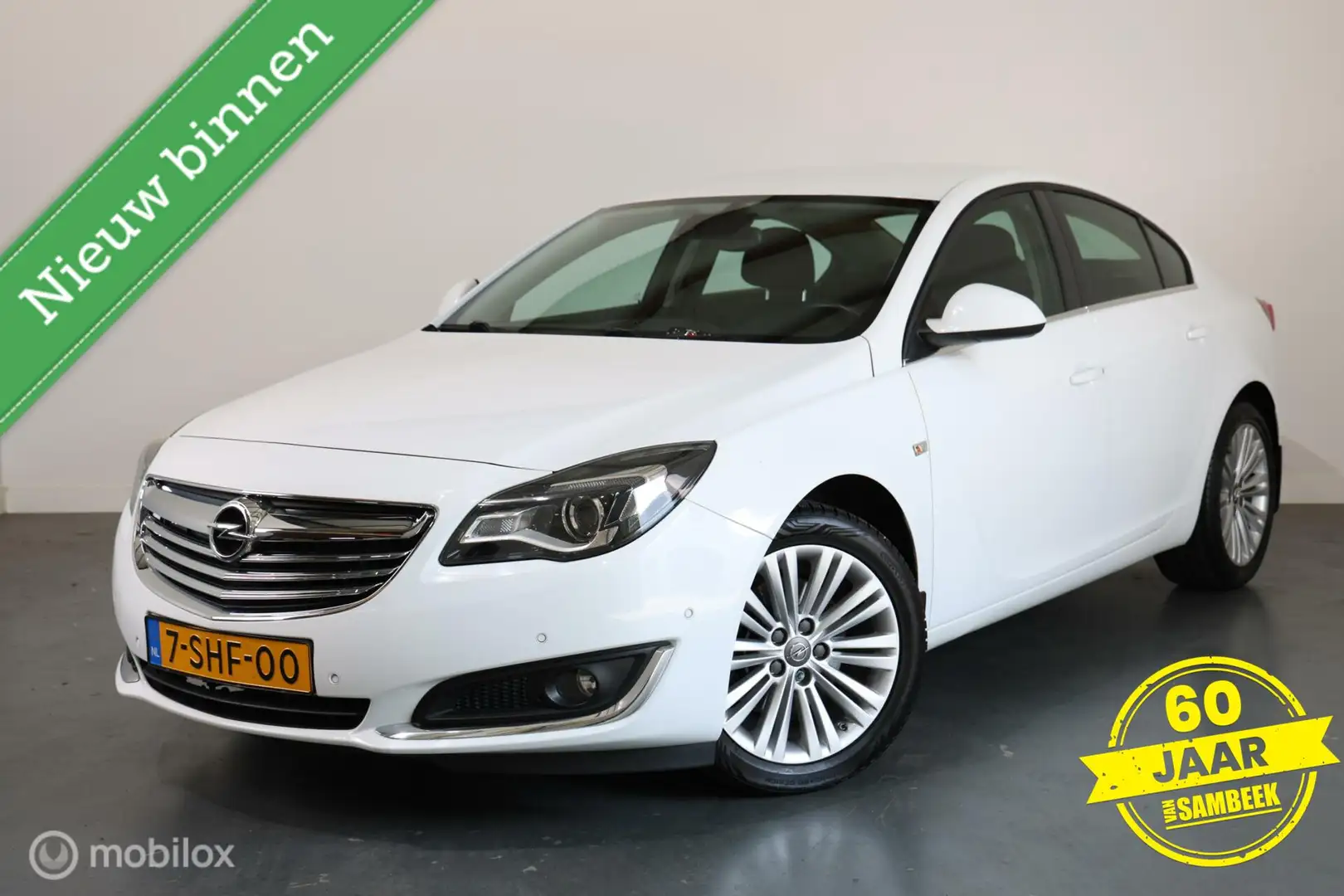 Opel Insignia 1.6 T Edition - NAVI-AIRCO-ZEER NETJES- MEENEEMPRI Wit - 2