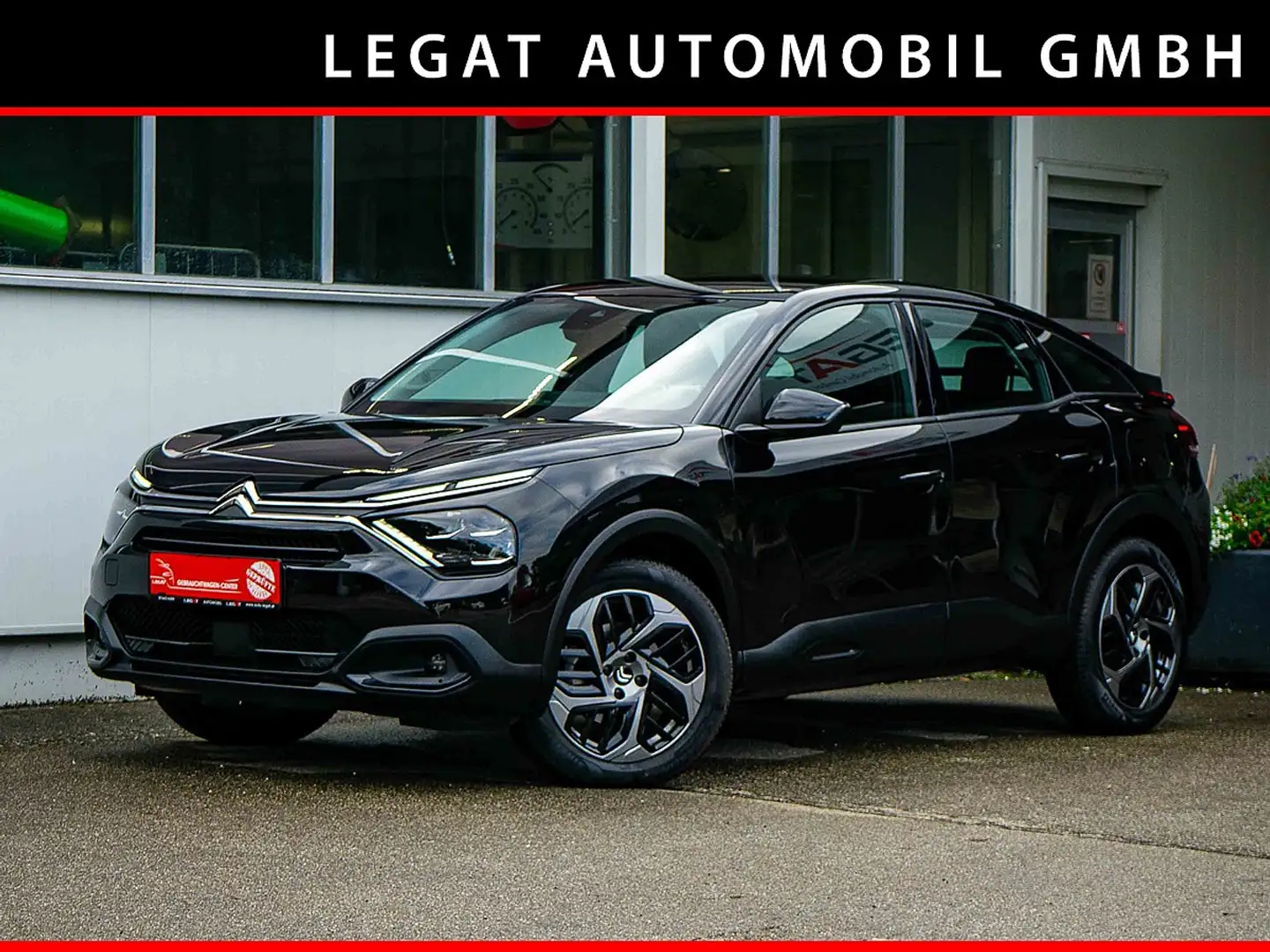 Citroen C4 PureTech 130 S&S EAT8 Aut. Plus *CARPLAY*KAMERA* Schwarz - 1