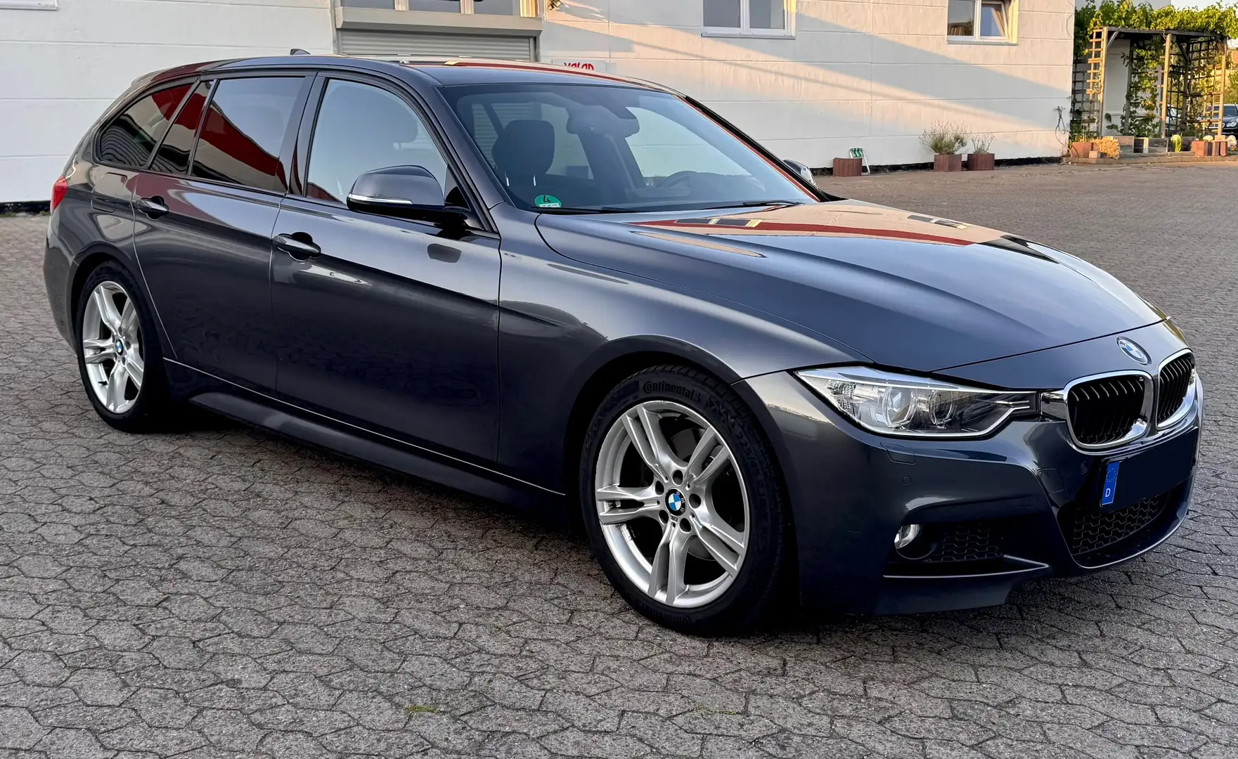 BMW 328 328i M-Sport,2 Bes.Nichtraucher,8Fach,neue Reifen Grigio - 2