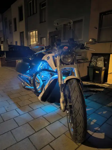 Harley-Davidson VRSC V-Rod - foto 5