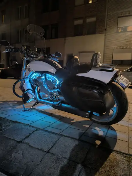 Harley-Davidson VRSC V-Rod - foto 2