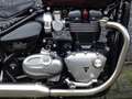 Triumph Bonneville Bobber Rood - thumbnail 4