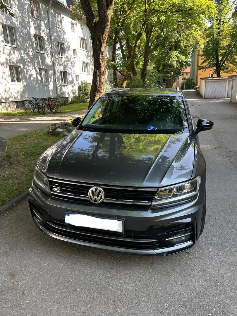 Volkswagen Tiguan 2.0 TDI R-line 4Motion DSG Offroad Top Grau - 1