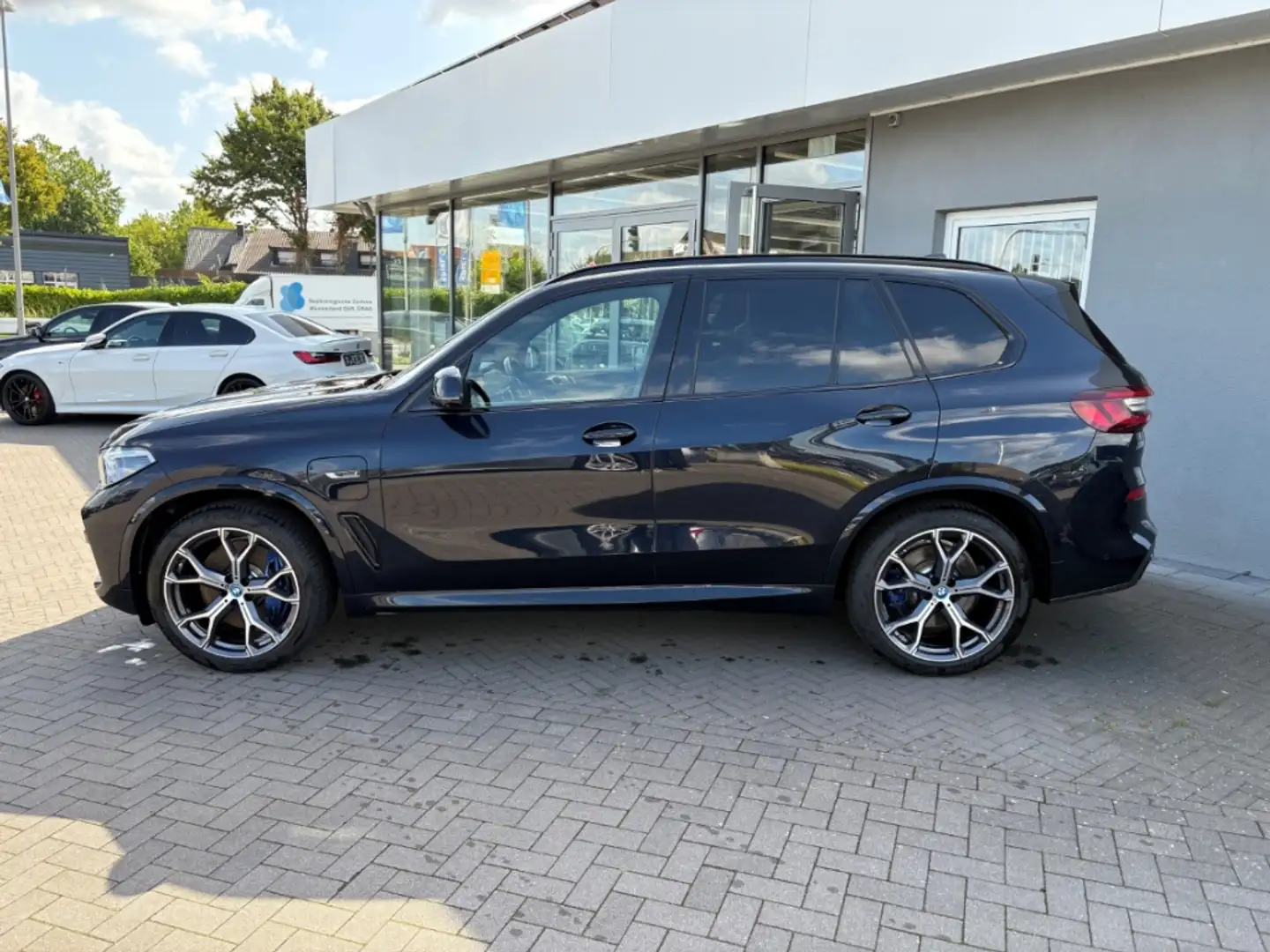 BMW X5 xDrive 45e M Sport Laser Driv-Assis-Pro Schwarz - 2