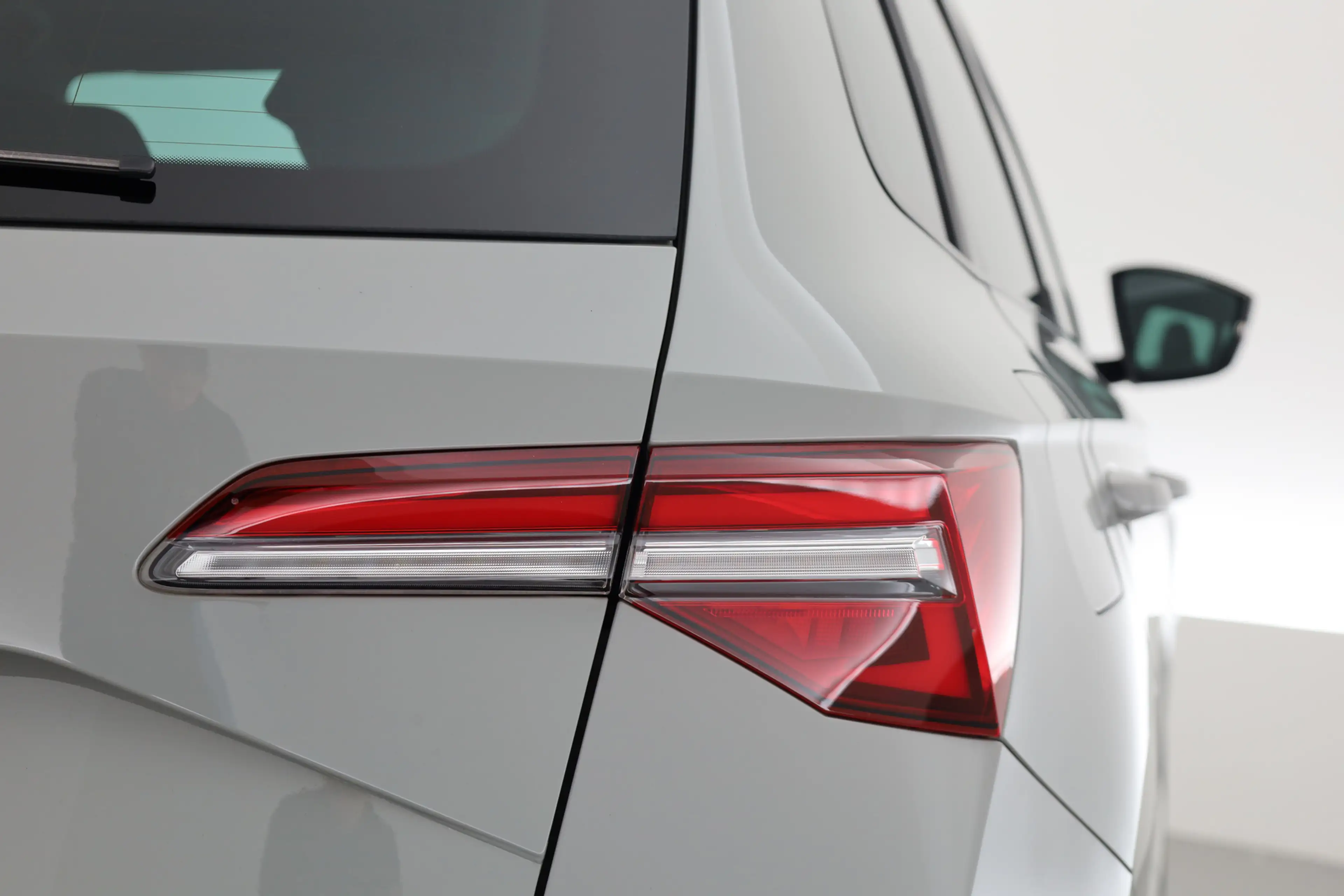 Skoda Karoq 1.5 TSI ACT Sportline | Leder | Elek. Trekhaak | S — photo 36