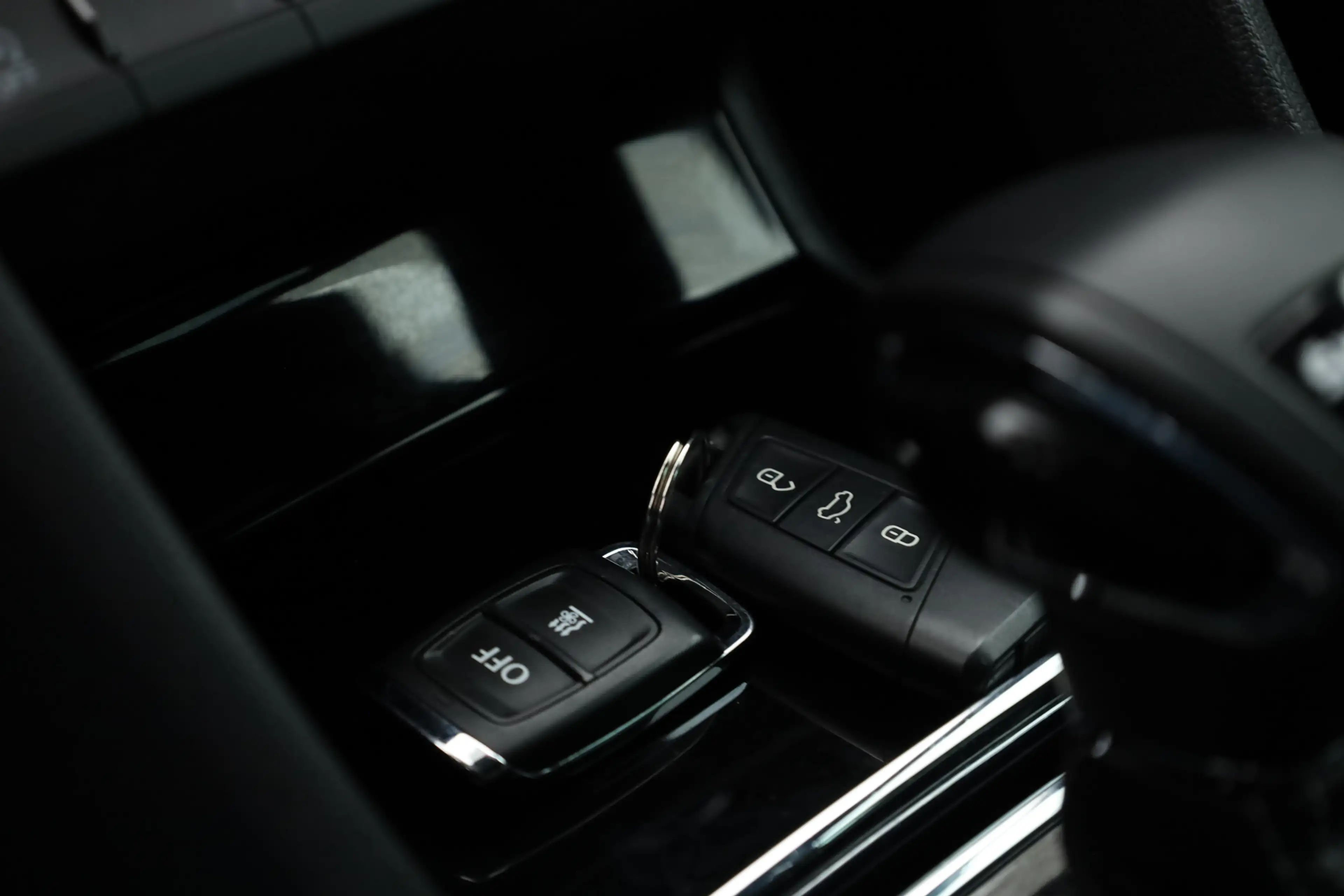 Skoda Karoq 1.5 TSI ACT Sportline | Leder | Elek. Trekhaak | S — photo 7
