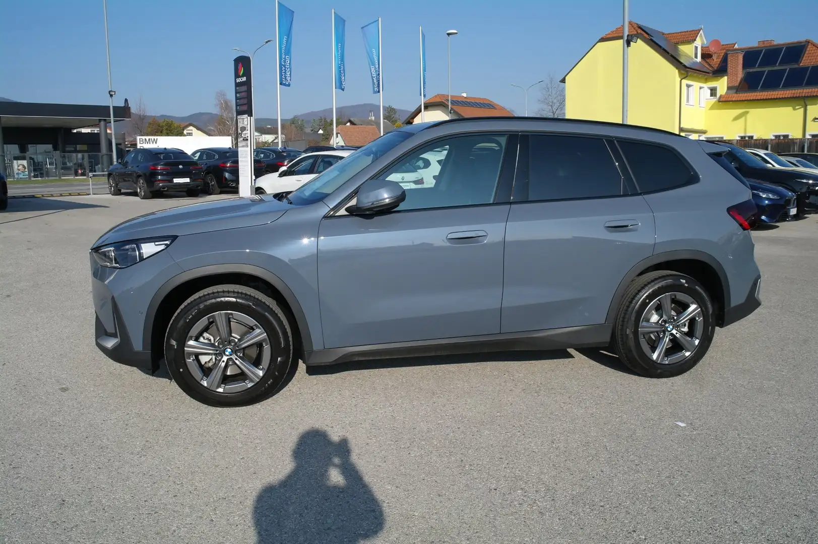 BMW X1 xDrive20d Grau - 2