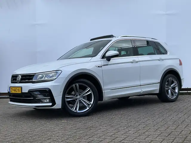 Volkswagen Tiguan view 12