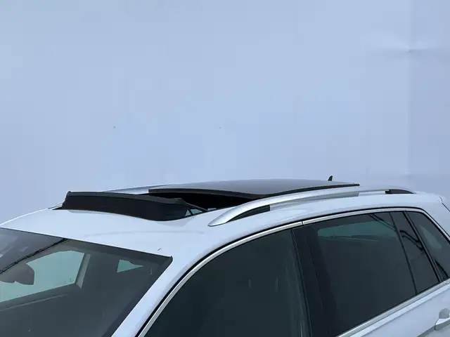 Volkswagen Tiguan view 7