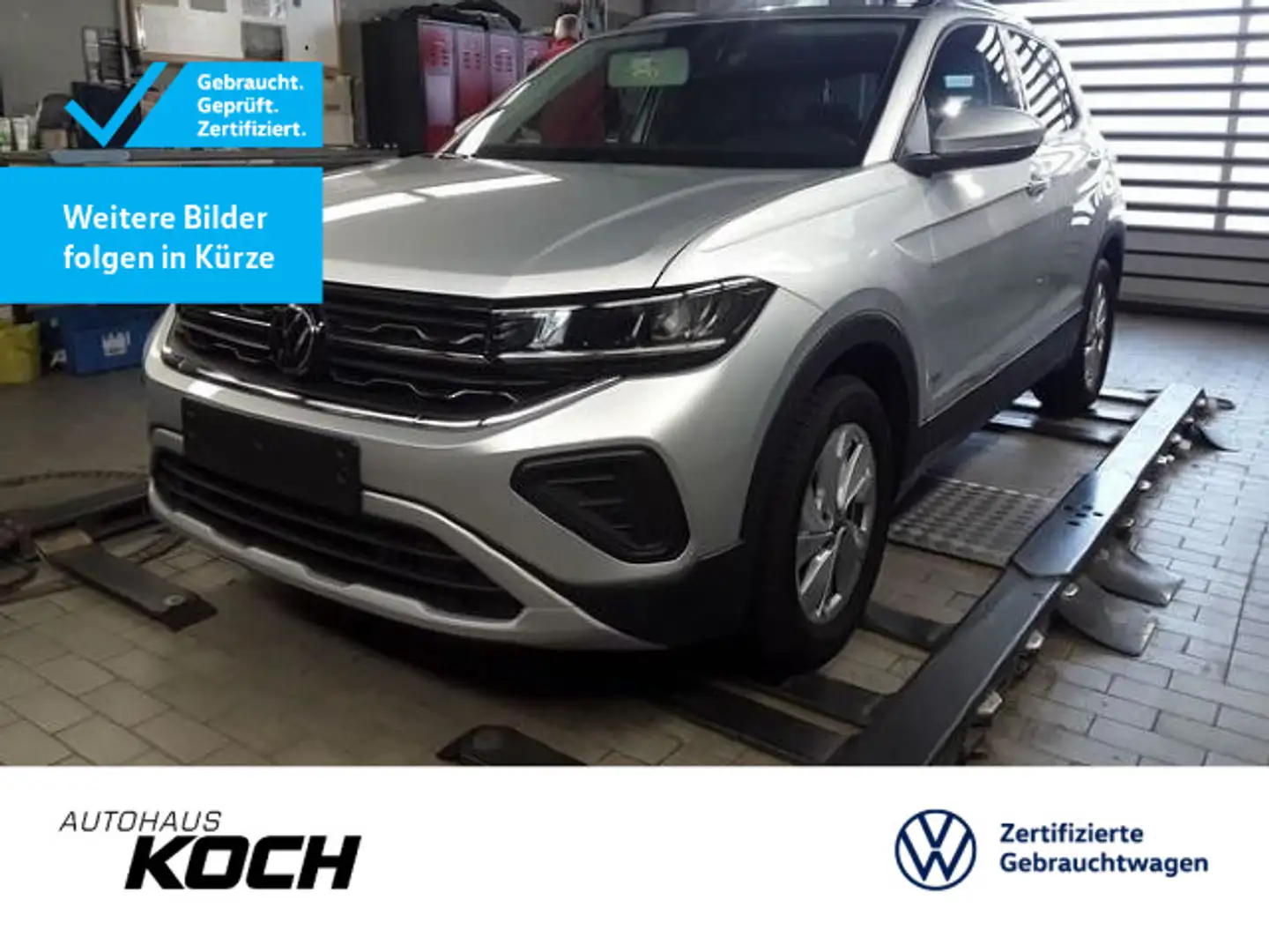 Volkswagen T-Cross 1.5TSI Life DSG Navi LED Silber - 1